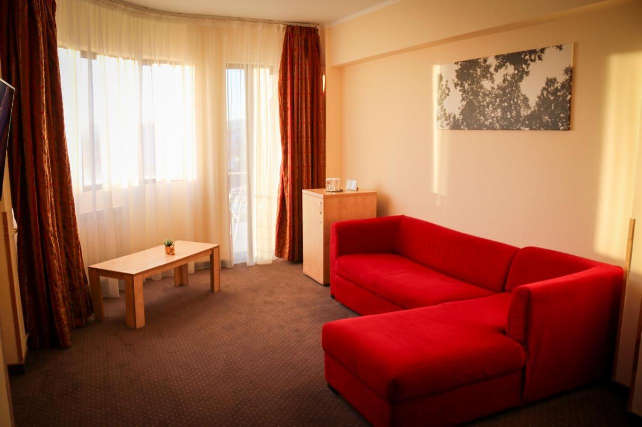 דרובטה-טורנו-סברין Hotel Clipa מראה חיצוני תמונה